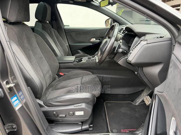 Car 2019 Gray