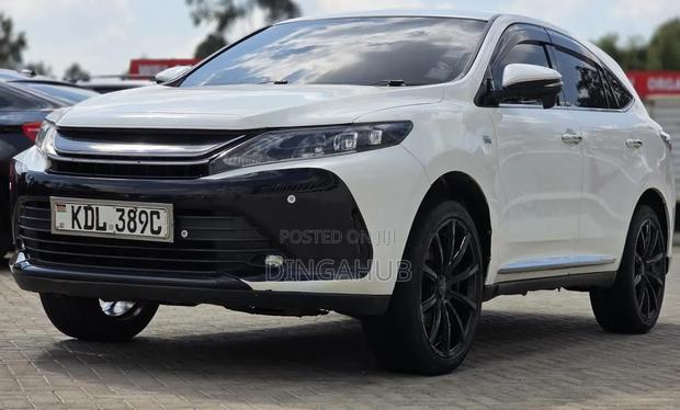 Toyota Harrier 2016 White