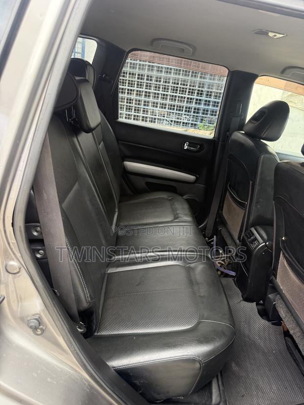 Nissan X-Trail 2.0 Petrol XE 2011 Gray