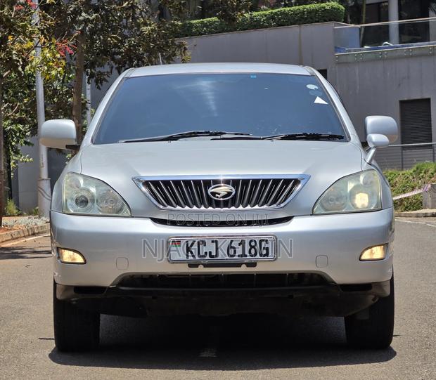 Toyota Harrier 2.4 2010 Silver