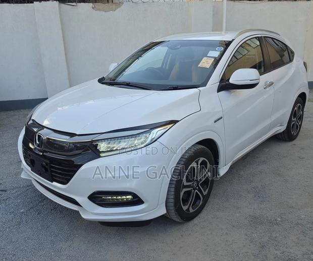 Honda Vezel 1.5 Hybrid 2WD 2019 White