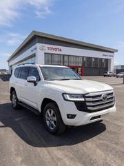Toyota Land Cruiser 3.3 Diesel 4WD 2021 White for sale