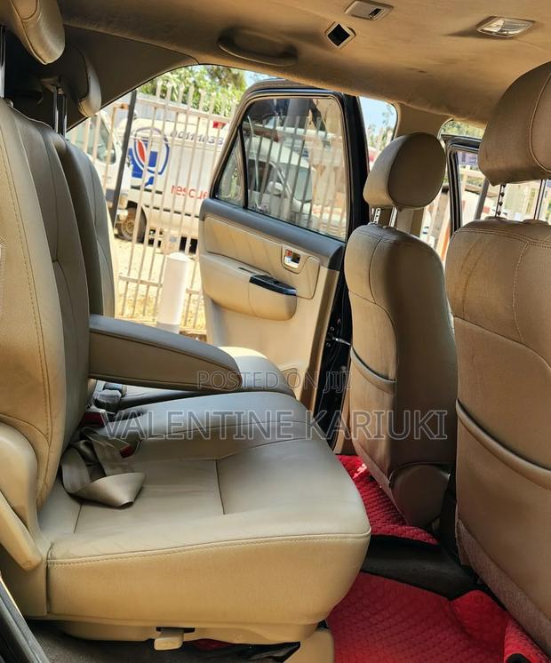 Toyota Fortuner 2014 Black