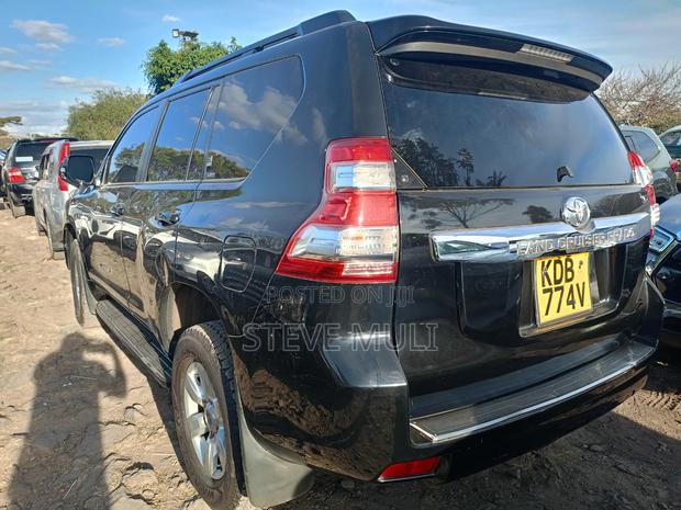 Toyota Land Cruiser Prado 2014 Black