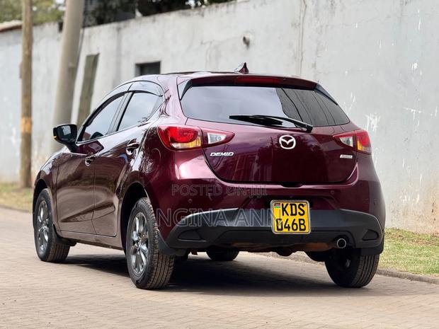 Mazda Demio 2017 Maroon
