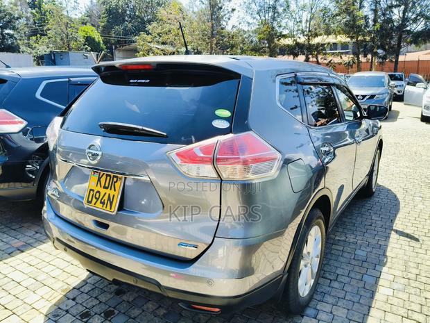 Nissan X-Trail 2.0 Petrol AWD 2017 Gray