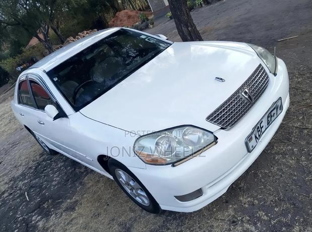 Toyota Mark II 2.0 RWD 2001 White