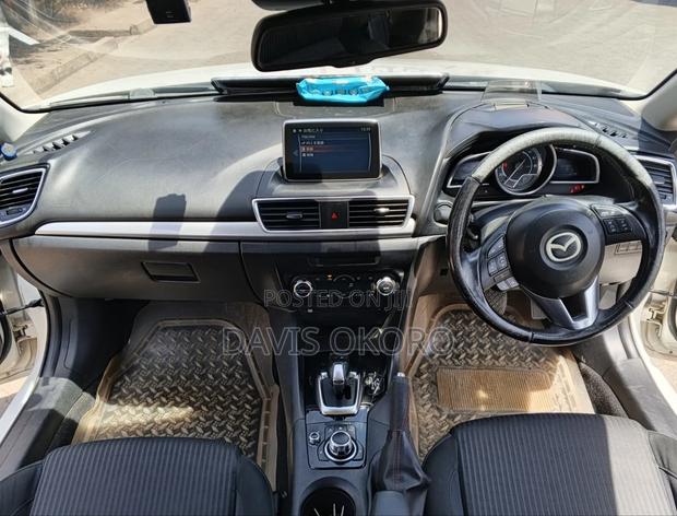 Mazda Axela 2016 White