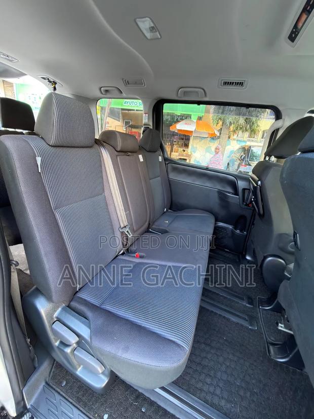 Toyota Voxy V 2WD 8-Seater 2019 Silver