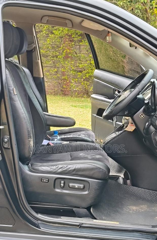 Toyota Harrier 2012 Black