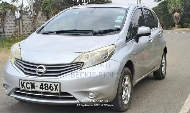 Nissan Note 2012 Silver