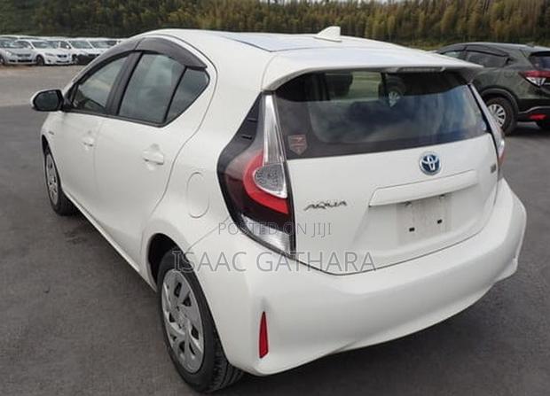 Toyota Aqua 2019 White
