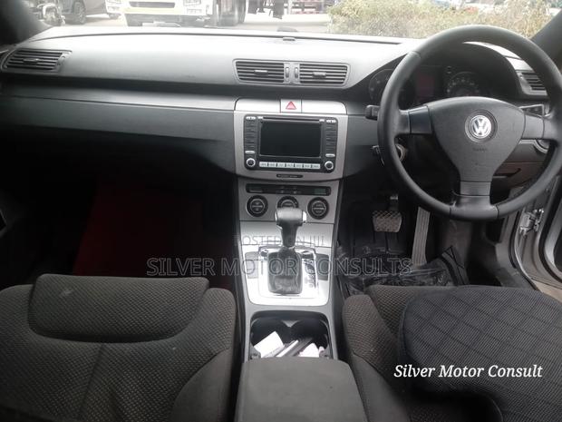Volkswagen Passat 2.0 2006 Silver