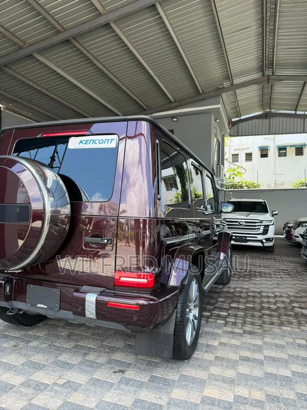Mercedes-Benz G-Class G 350 d 2021 Maroon