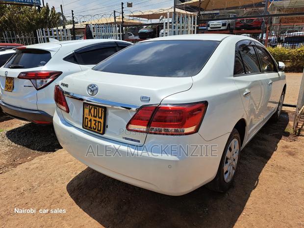 Toyota Premio 2018 White