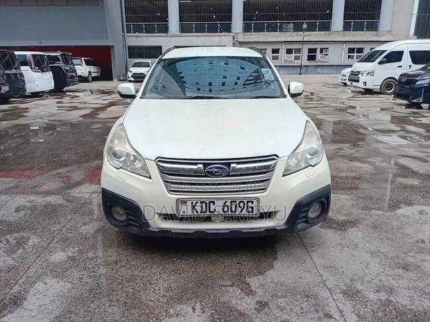Subaru Outback 2015 White