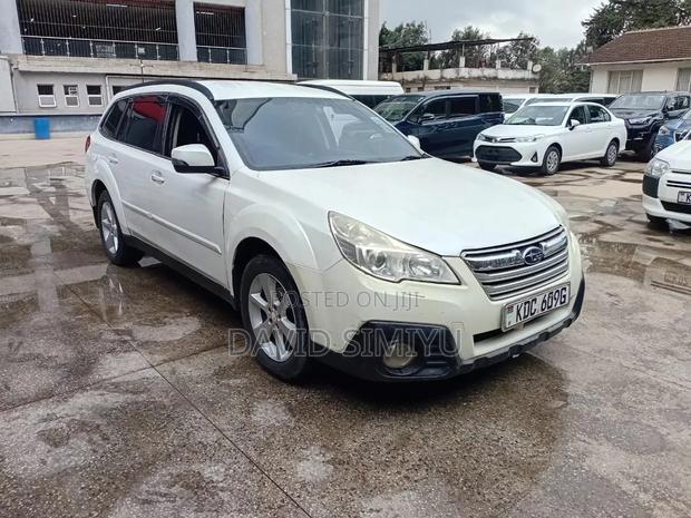 Subaru Outback 2015 White