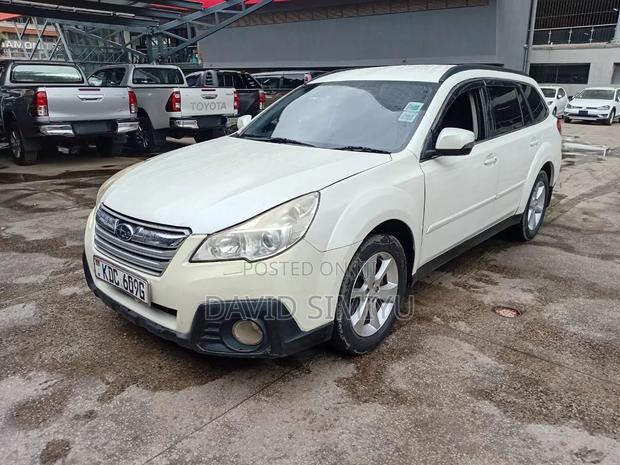 Subaru Outback 2015 White
