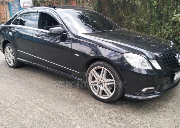 Mercedes-Benz E250 2011 Black