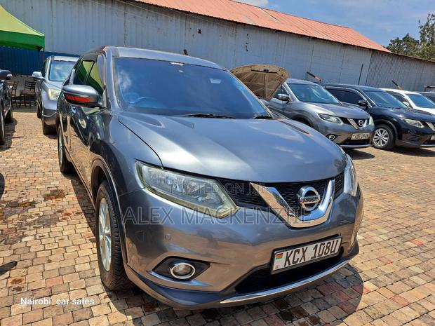 Nissan X-Trail 2014 Gray