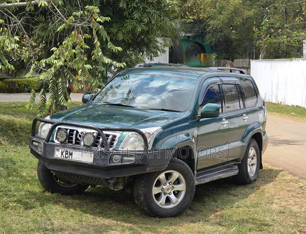 Toyota Land Cruiser Prado 2004 Green