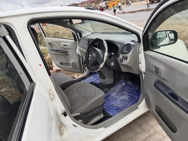 Daihatsu Mira 2016 White