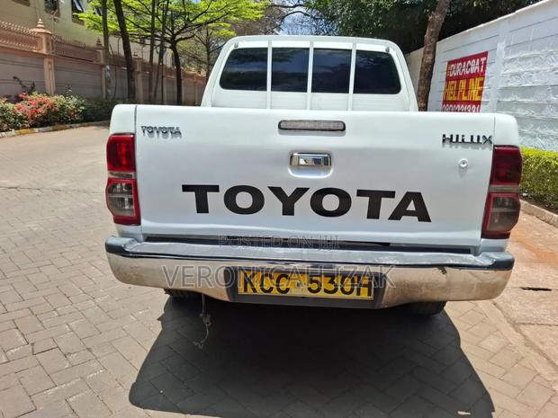 Toyota Hilux 2014