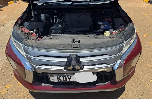 Mitsubishi Pajero Sport Exceed 2020 Burgundy