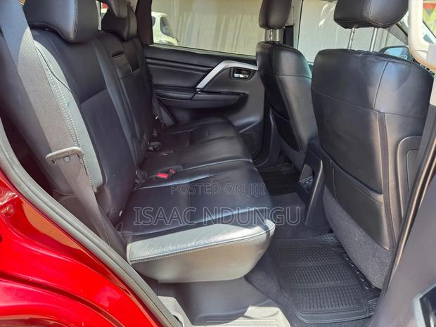 Mitsubishi Pajero Sport Exceed 2020 Burgundy