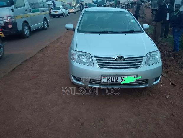 Toyota Corolla 2005 Silver