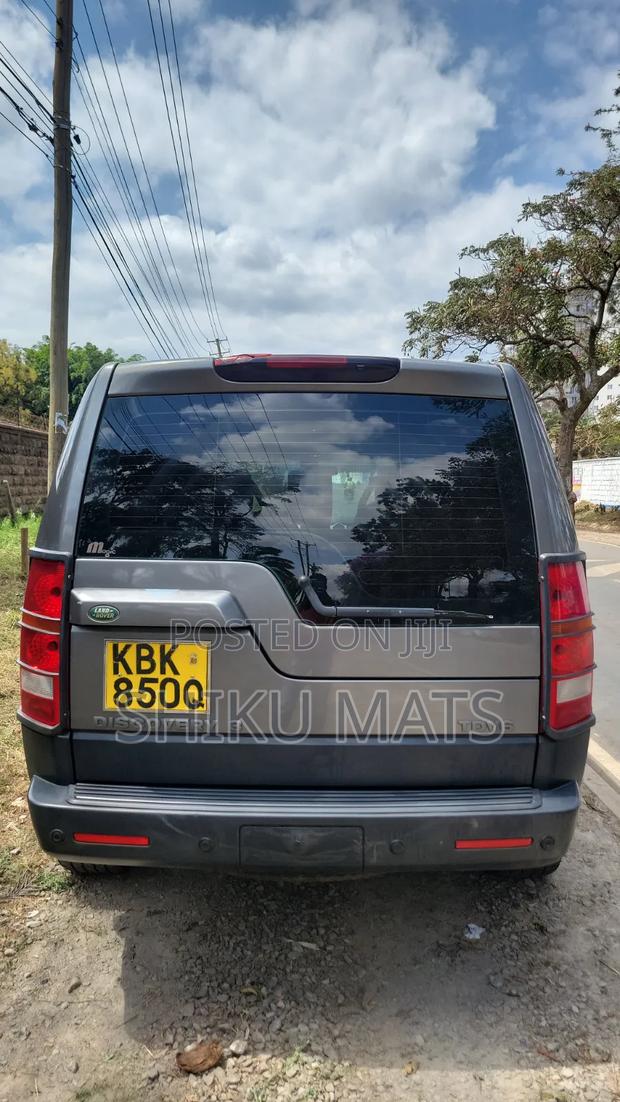 Land Rover Discovery 2009 Gray