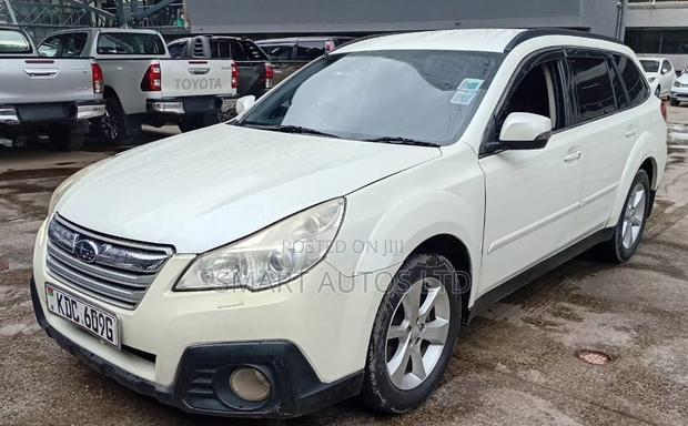 Subaru Outback 2014 White
