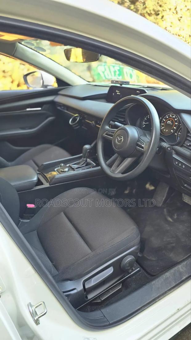Mazda 3 2019 White