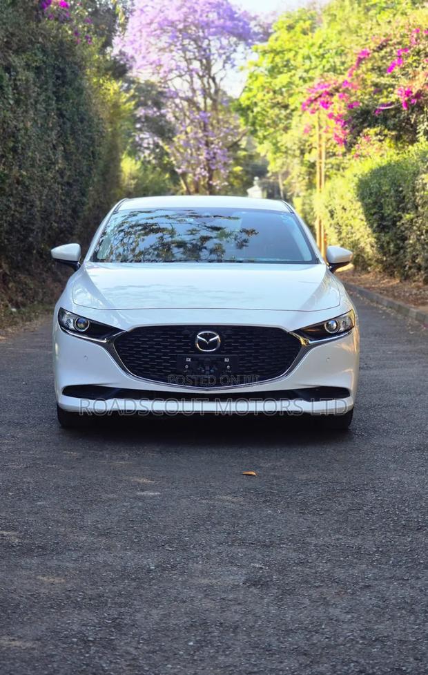 Mazda 3 2019 White
