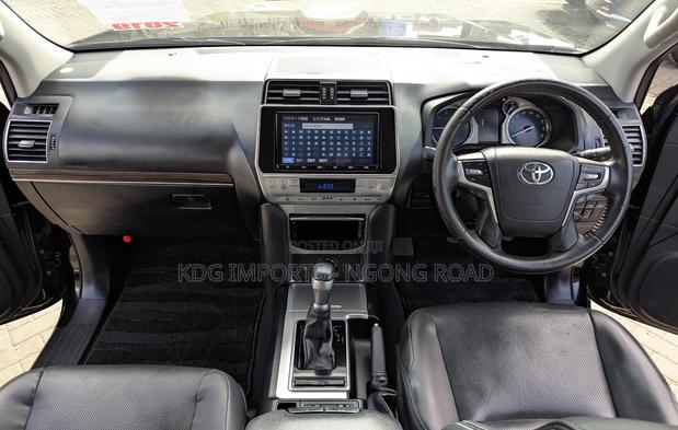Toyota Land Cruiser Prado 2019 Black