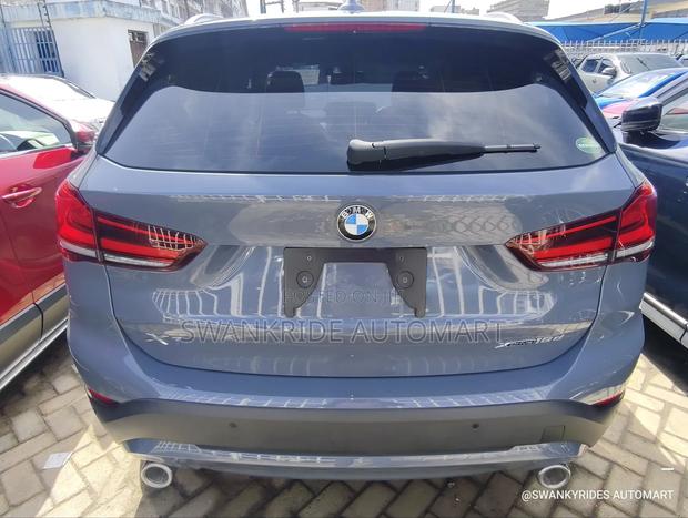 BMW X1 xDrive28i AWD 2020 Gray