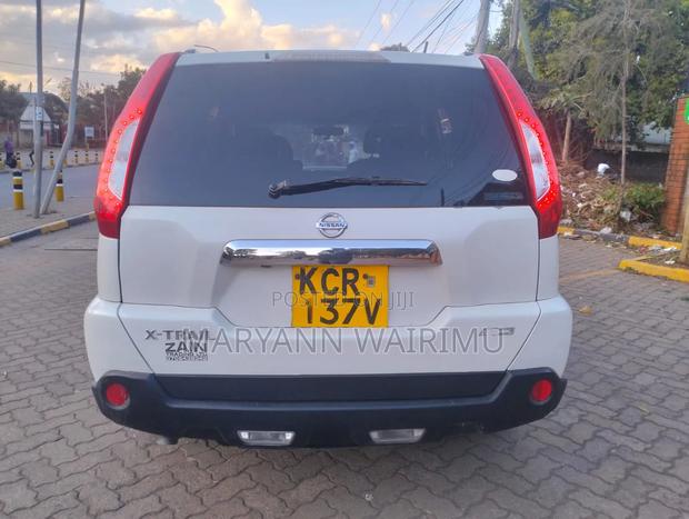 Nissan X-Trail 2012 White
