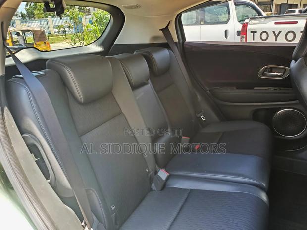 Honda Vezel 1.5 2WD 2019 Gray