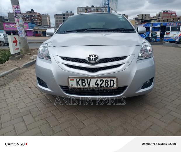 Toyota Belta 2006 Silver
