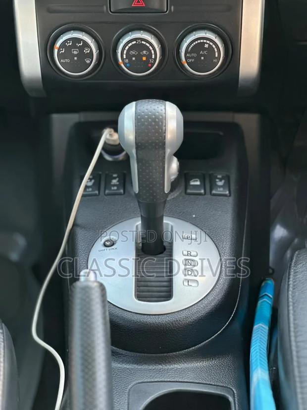 Nissan X-Trail 2011 White