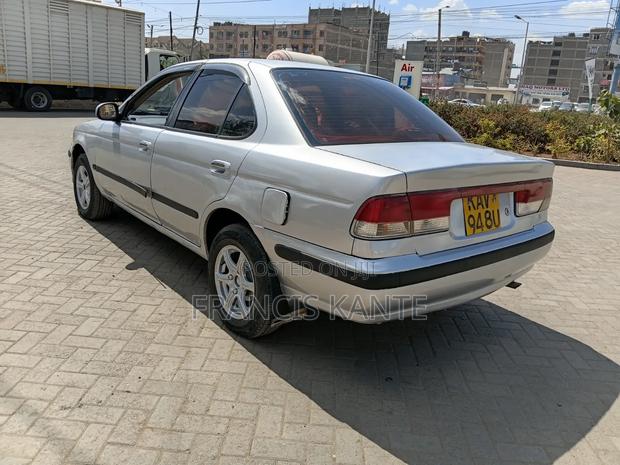 Nissan FB15 2000 Silver