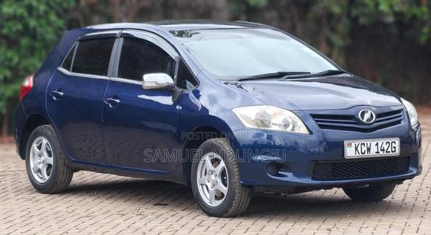 Toyota Auris 2012 Blue