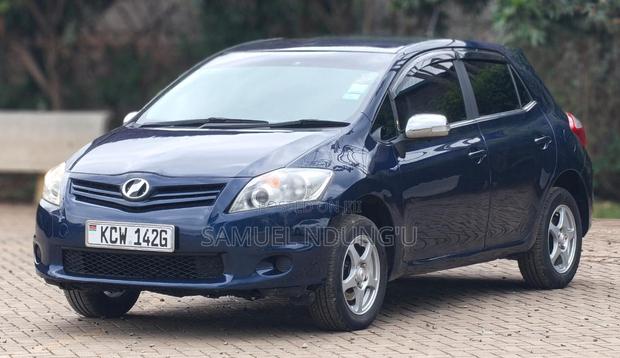 Toyota Auris 2012 Blue