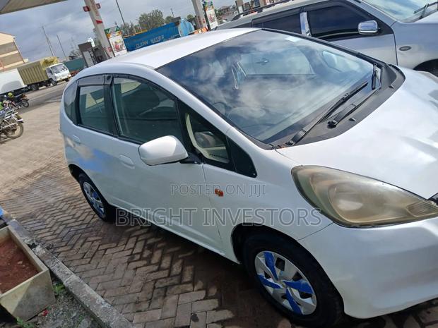 Honda Fit 2011 White