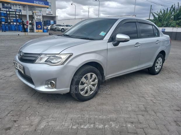 Toyota Axio 1.5 G 2WD 2013 Silver