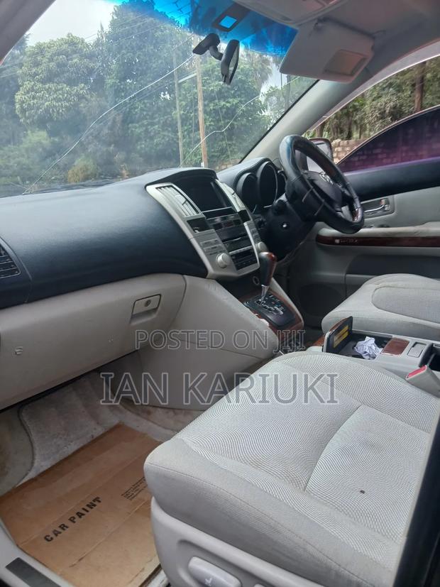 Toyota Harrier 2005 Gray
