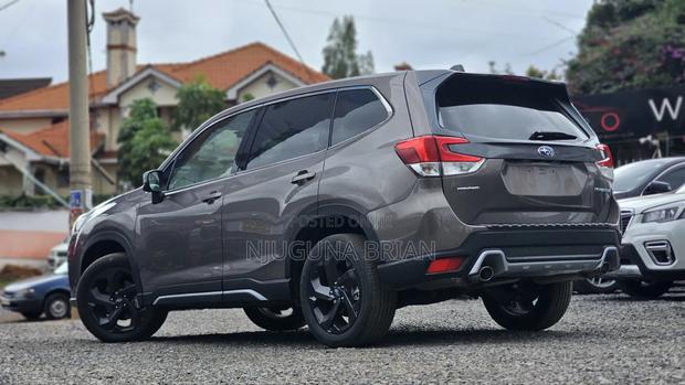 Subaru Forester Sport 2022 Gold