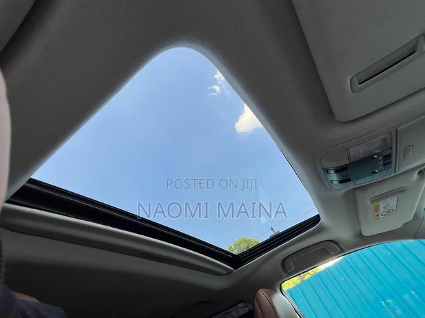 Toyota Land Cruiser Prado 2.7 2021 White
