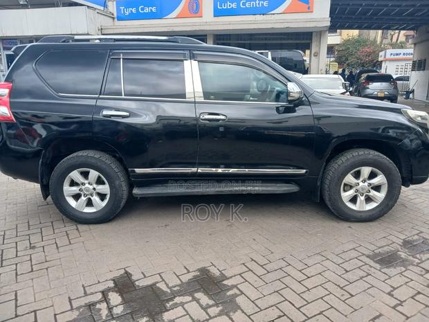Toyota Land Cruiser Prado 2.7 i 2013 Black