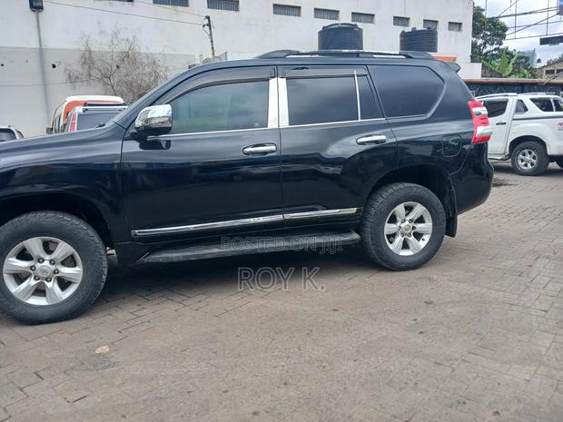 Toyota Land Cruiser Prado 2.7 i 2013 Black